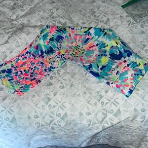 Lilly Luxletic cropped pants